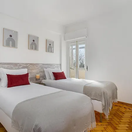 Apartment Whome Peaceful River Views In Perfect For Families *