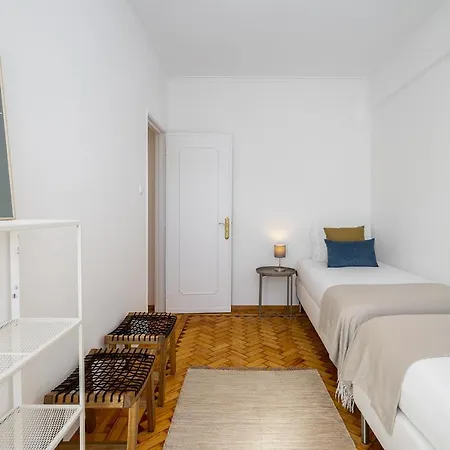 Whome Peaceful River Views In Perfect For Families *