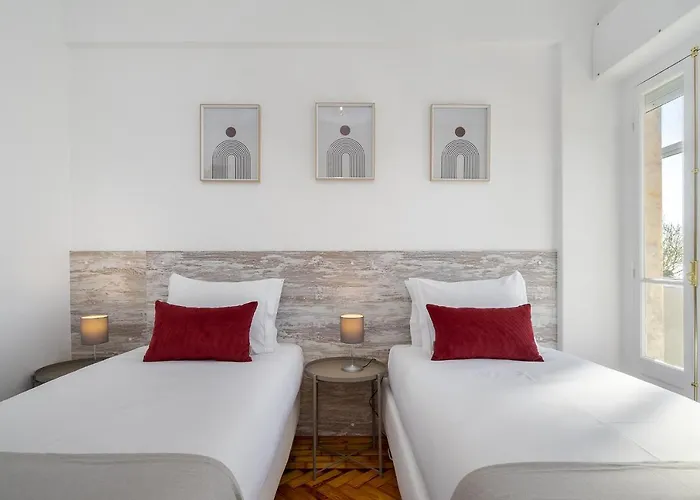 Whome Peaceful River Views In Perfect For Families